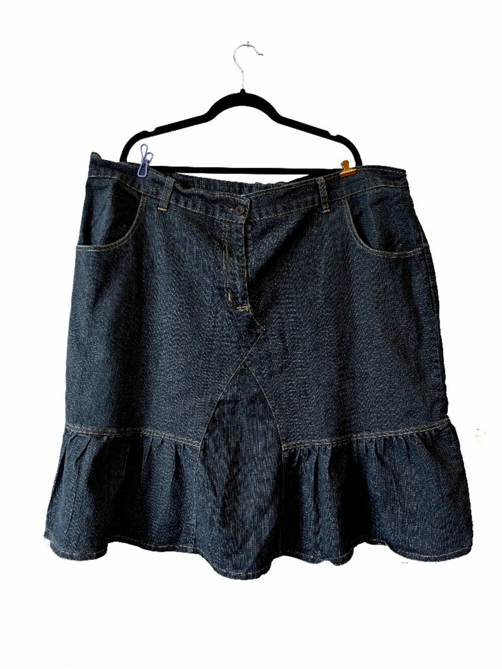 Dark Wash Denim Cowgirl-Style Ruffle Skirt Size 28 (y2k style)